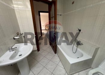 Bagno - Semi-detached house Piazza Cavour
 
8, Eupilio - photo 24