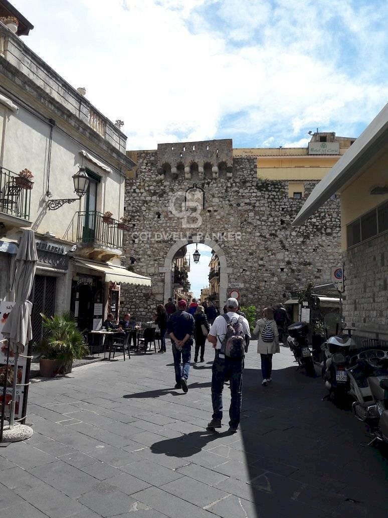 Foto 2 - Commercial Activity VIA OSPEDALE
 
0, Taormina - photo 2
