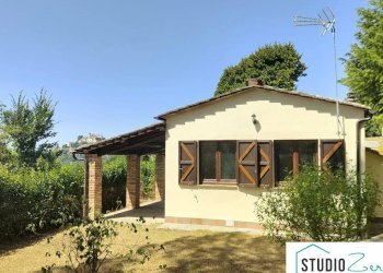 Foto 1 - Independent house rimembranze
 
22, Amelia - photo 1