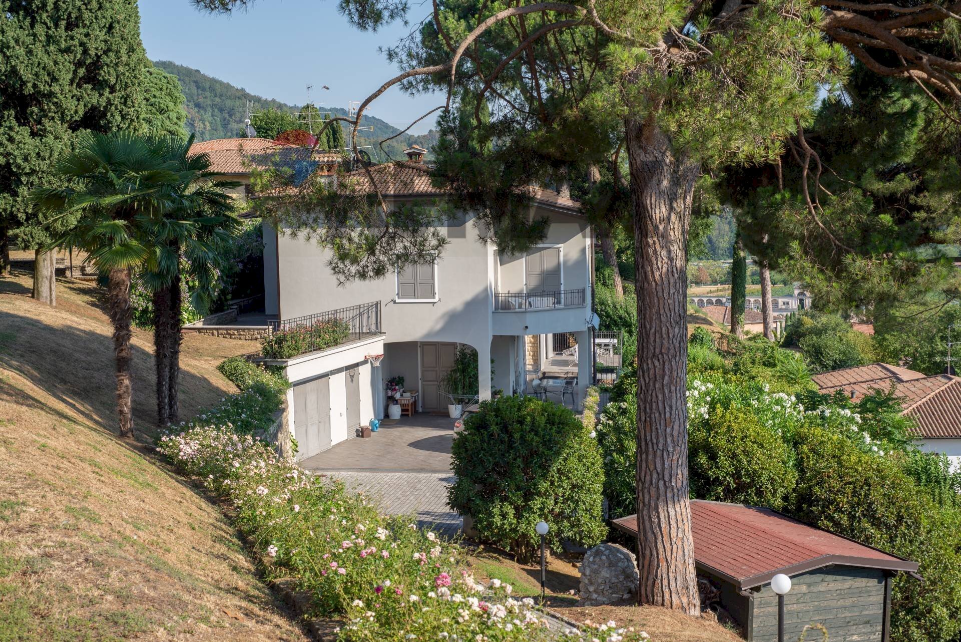 Casa all\'aperto - Villa Via Ugo Foscolo
 
17, Credaro - photo 1