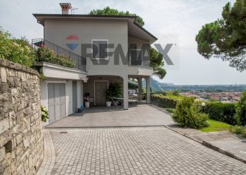 Casa all\'aperto - Villa Via Ugo Foscolo
 
17, Credaro - photo 16