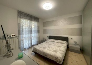 Camera da letto - Trilocale via Lorenzo Lotto, 21, Cenate Sotto - foto 10