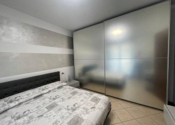 Camera da letto - Trilocale via Lorenzo Lotto, 21, Cenate Sotto - foto 12