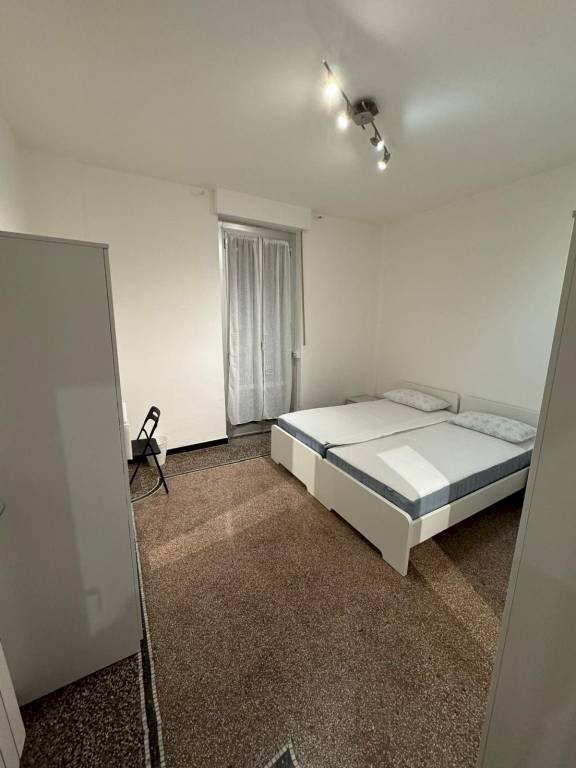 Camera da letto - Terreno non edificabile Genova (zona Marassi) - foto 1