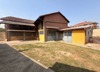 Cortile interno - Villa via San Desiderio, 24, Vinovo - photo 24