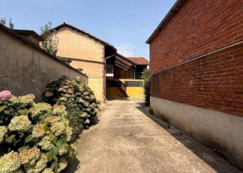 Cortile interno - Villa via San Desiderio, 24, Vinovo - photo 40