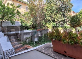 Giardino - Casa semi indipendente via del macello
 
4, Pontecorvo - foto 3