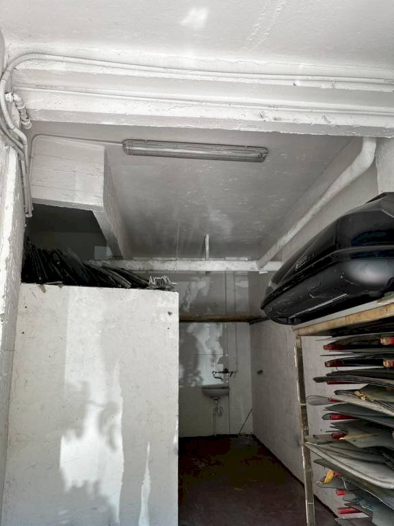 Box auto - Box corso Luigi Andrea Martinetti, 109, Genova (zona Sampierdarena) - foto 3