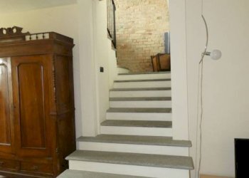 Scala - Villa via Vittorio Emanuele, Castiglione Falletto - photo 12