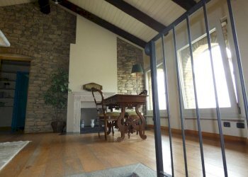 Interno palazzo - Villa via Vittorio Emanuele, Castiglione Falletto - photo 13