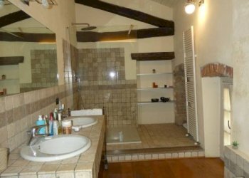 Bagno - Villa via Vittorio Emanuele, Castiglione Falletto - photo 18
