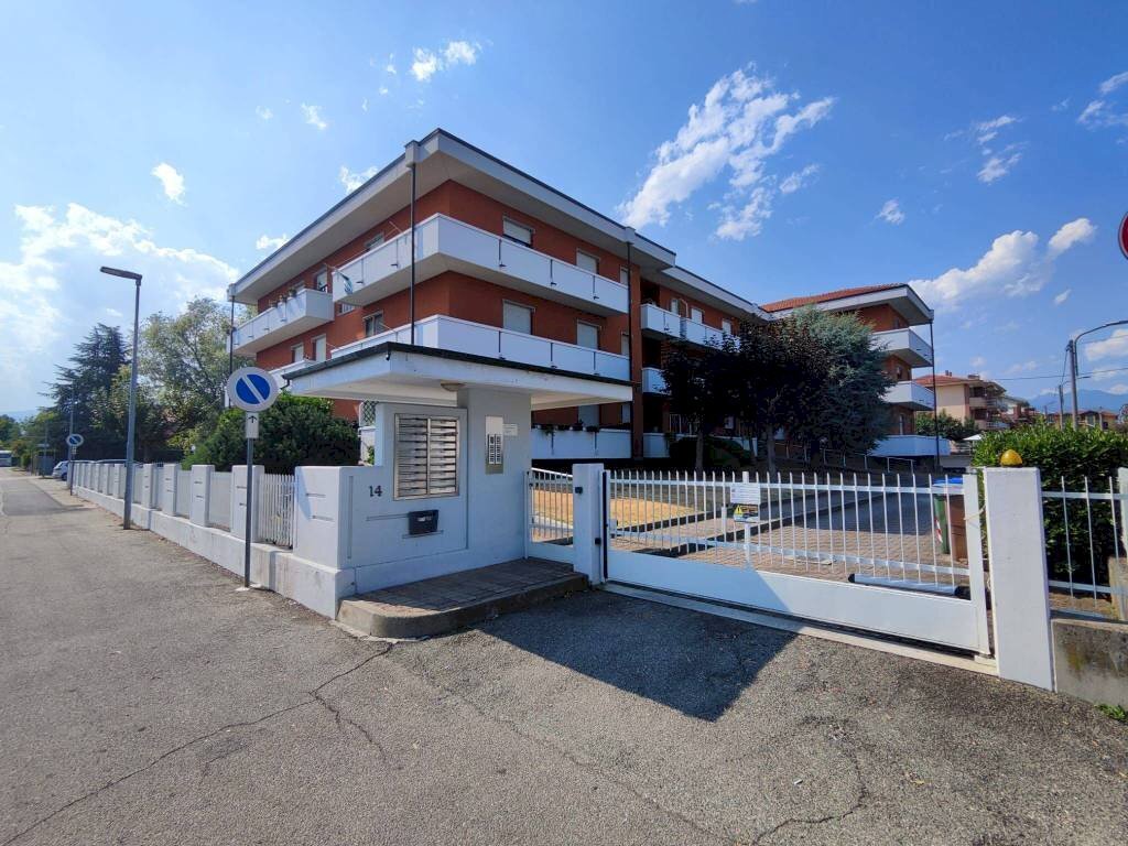 Zona - Appartamento via Filippo Turati, 14, Rivarolo Canavese - foto 1