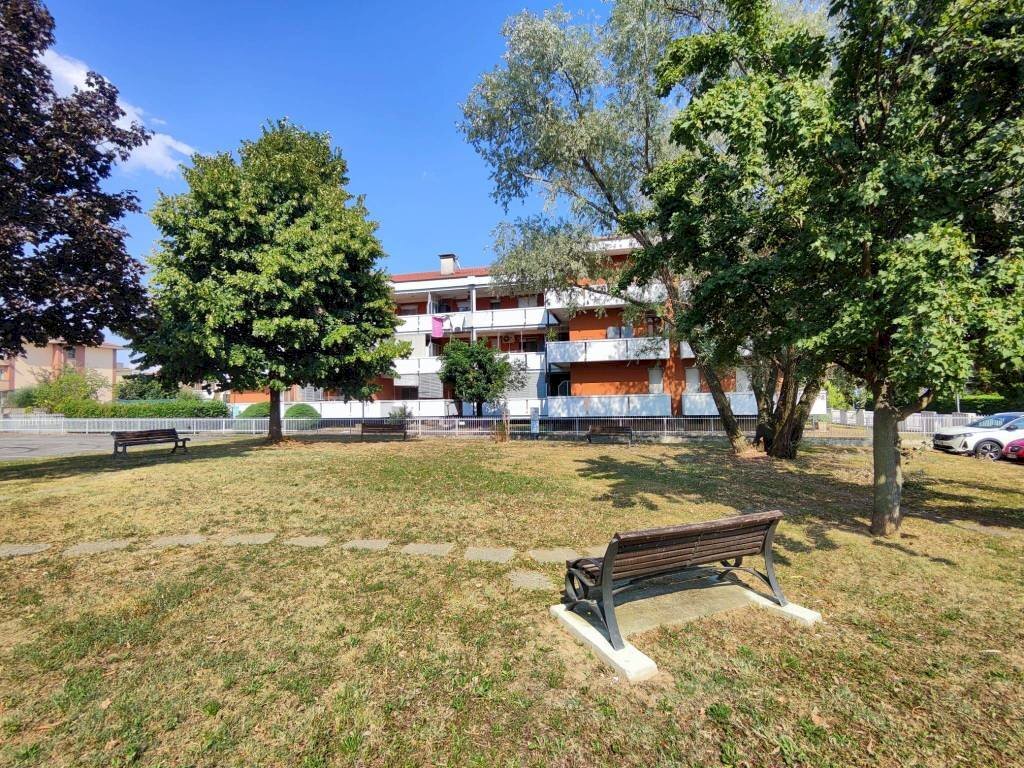 Giardino - Appartamento via Filippo Turati, 14, Rivarolo Canavese - foto 3