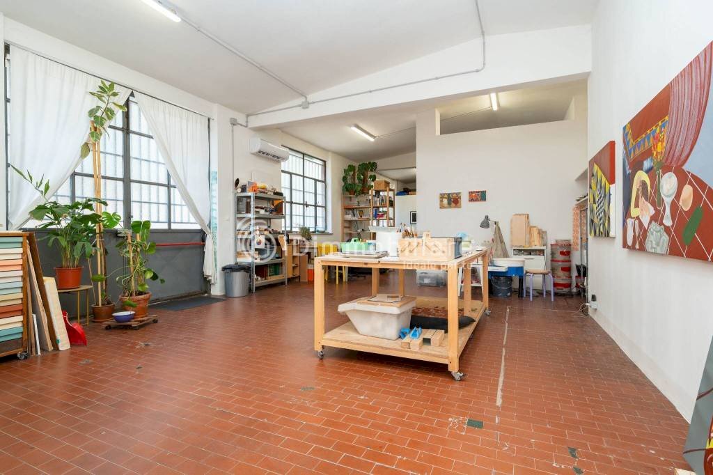 Magazzino - Warehouse via Schio, 11, Torino (neighborhood Aurora) - photo 3
