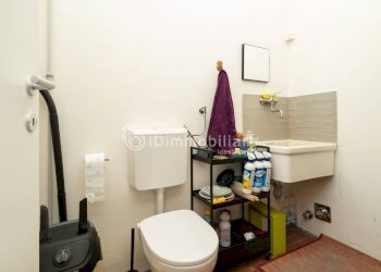 Bagno - Magazzino via Schio, 11, Torino (zona Aurora) - foto 14
