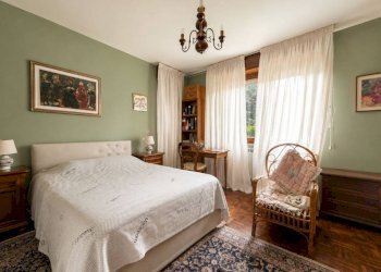 Camera da letto - Quadrilocale via Rocca de' Baldi, 4, frazione Madonna Delle Grazie, Cuneo - foto 17