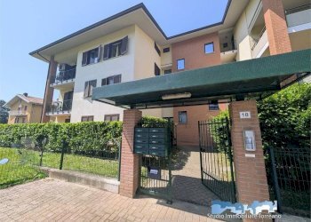 Facciata - Appartamento via Pertini 18, Ivrea - foto 5