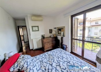 Camera da letto - Appartamento via Pertini 18, Ivrea - foto 34