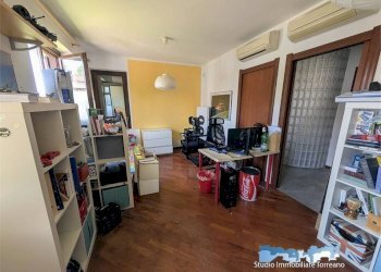 Salone - Appartamento via Pertini 18, Ivrea - foto 41