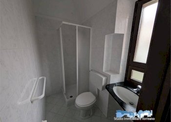 Bagno - Bilocale corso Vercelli 38, Ivrea - foto 7