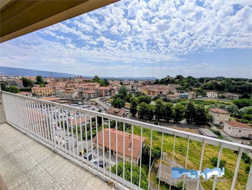 Terrazzo - Appartamento via Aldisio 10, Ivrea - foto 1