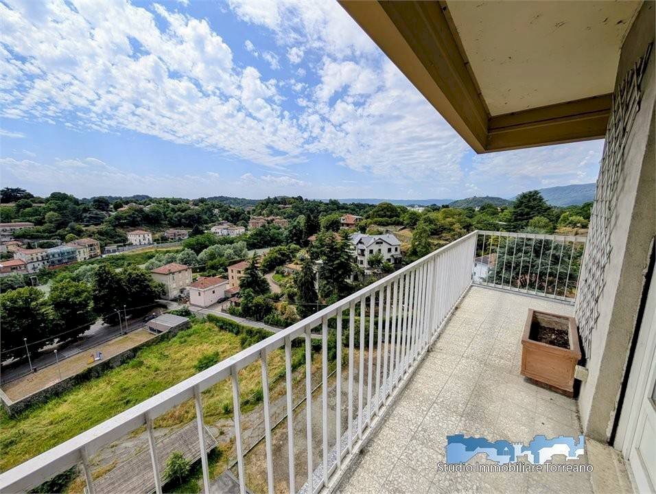 Balcone - Appartamento via Aldisio 10, Ivrea - foto 3