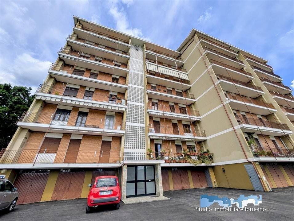 Facciata - Four-room apartment via Dante 4, Cascinette d'Ivrea - photo 2