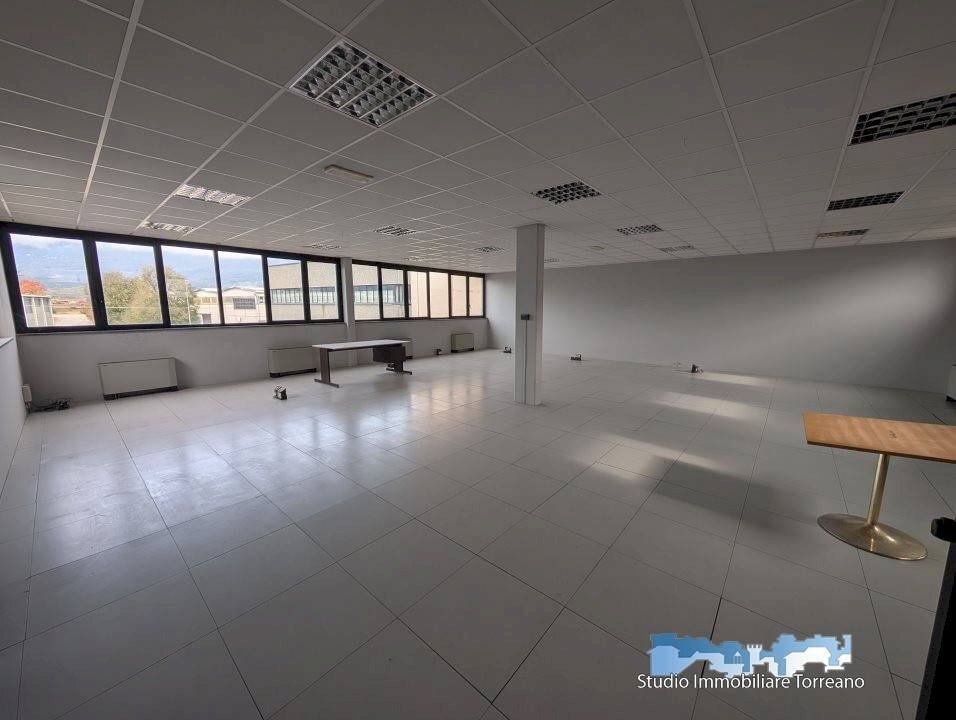 Interno non residenziale - Office Ivrea - photo 1