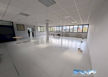 Interno non residenziale - Office Ivrea - photo 3