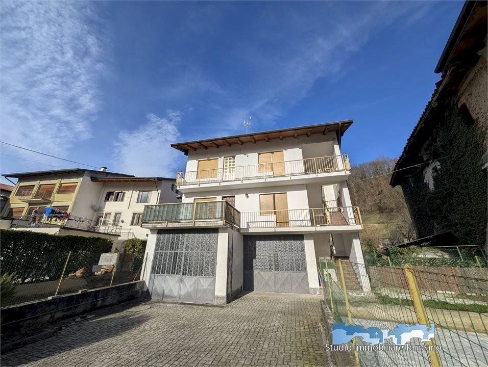 Facciata - Casa indipendente via Garibaldi 70, Vistrorio - foto 1