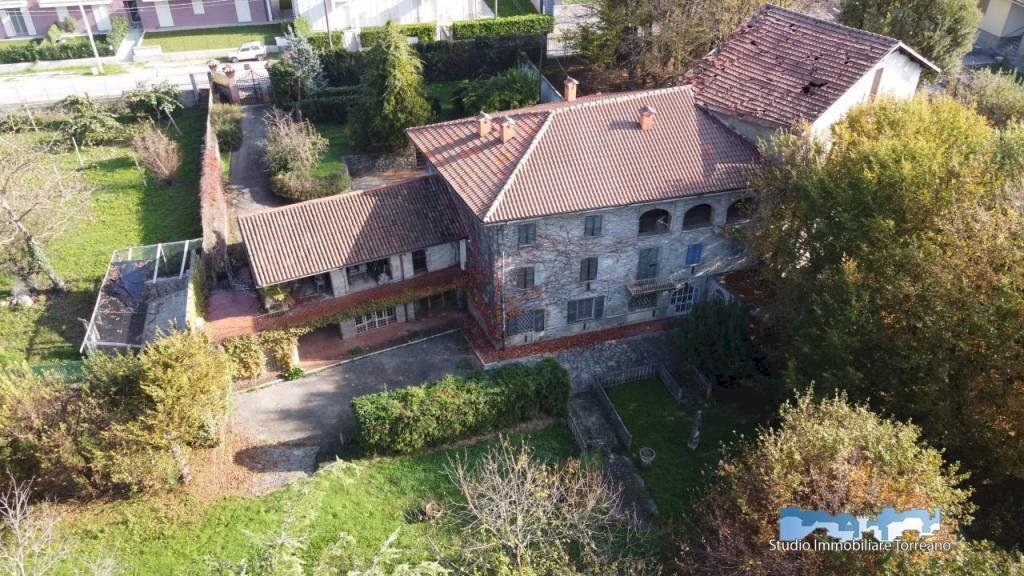 Vista - Independent house via La Pieve 4, Cortemilia - photo 1