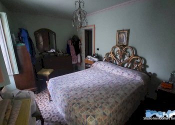 Camera da letto - Casa indipendente via La Pieve 4, Cortemilia - foto 26