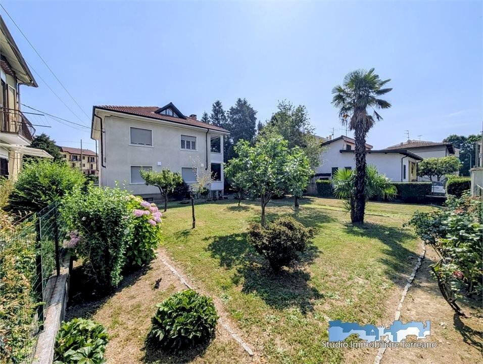 Giardino - Villa via Bertarione 1, Ivrea - foto 1