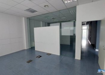 Interno non residenziale - Office Ivrea - photo 5