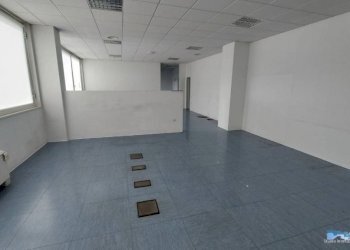 Interno non residenziale - Office Ivrea - photo 10