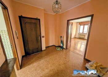 Ingresso - Appartamento corso Vercelli 34, Ivrea - foto 2