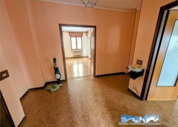Stanza non arredata - Appartamento corso Vercelli 34, Ivrea - foto 5