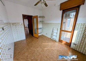 Cucina - Appartamento corso Vercelli 34, Ivrea - foto 9