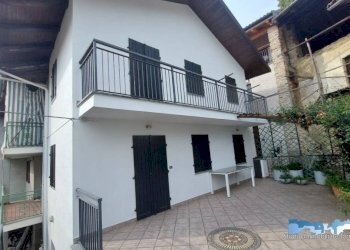 Facciata - Independent house Val di Chy - photo 2