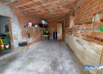 Stanza non arredata - Independent house Val di Chy - photo 15