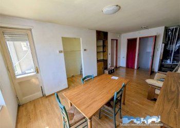 Salone - Villa via Adamello 8, Ivrea - foto 25