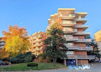 Facciata - Four-room apartment via Pavone 10, Banchette - photo 2