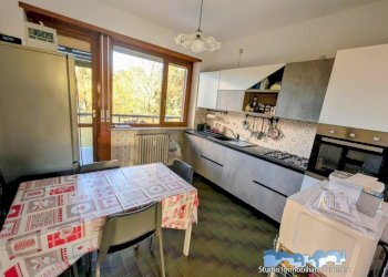 Cucina - Quadrilocale via Pavone 10, Banchette - foto 16