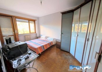 Camera da letto - Quadrilocale via Pavone 10, Banchette - foto 27