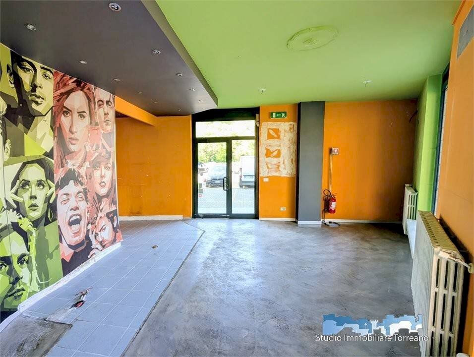 Interno non residenziale - Shop via Circonvallazione 56/F, Ivrea - photo 2