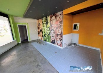 Interno non residenziale - Shop via Circonvallazione 56/F, Ivrea - photo 4