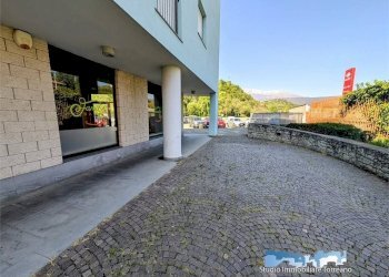 Posto macchina - Shop via Circonvallazione 56/F, Ivrea - photo 12