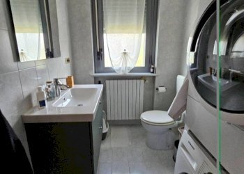 Bagno - Quadrilocale via Anna Magnani, 4, Asti - foto 9