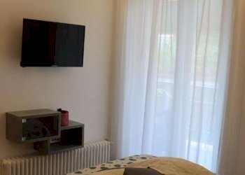 Camera da letto 8. - Attico via Silvestri, Roma - foto 39
