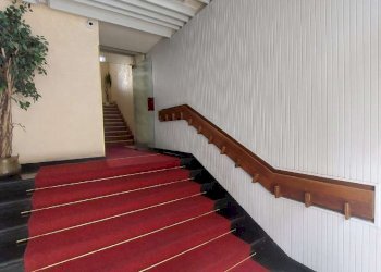 ACCESSO CORTILE INTERNO - Negozio via DANTE DI NANNI, 105, Torino (zona San Paolo) - foto 22